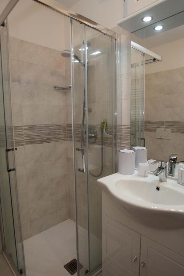 Panorama Lake View, Pool & Garden, 2 Bathrooms, Kingsize & Single-Beds, Fast Internet Toscolano Maderno Extérieur photo