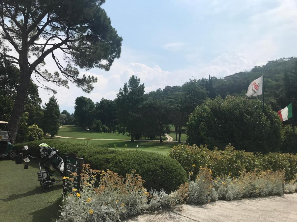 Panorama Lake View, Pool & Garden, 2 Bathrooms, Kingsize & Single-Beds, Fast Internet Toscolano Maderno Extérieur photo